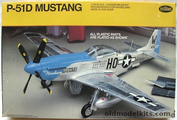 Testors 1/48 North American P-51D Mustang Chrome Plated - 487th FS 352nd FG 8th AF 'Moonbeam McSwine', 208 plastic model kit